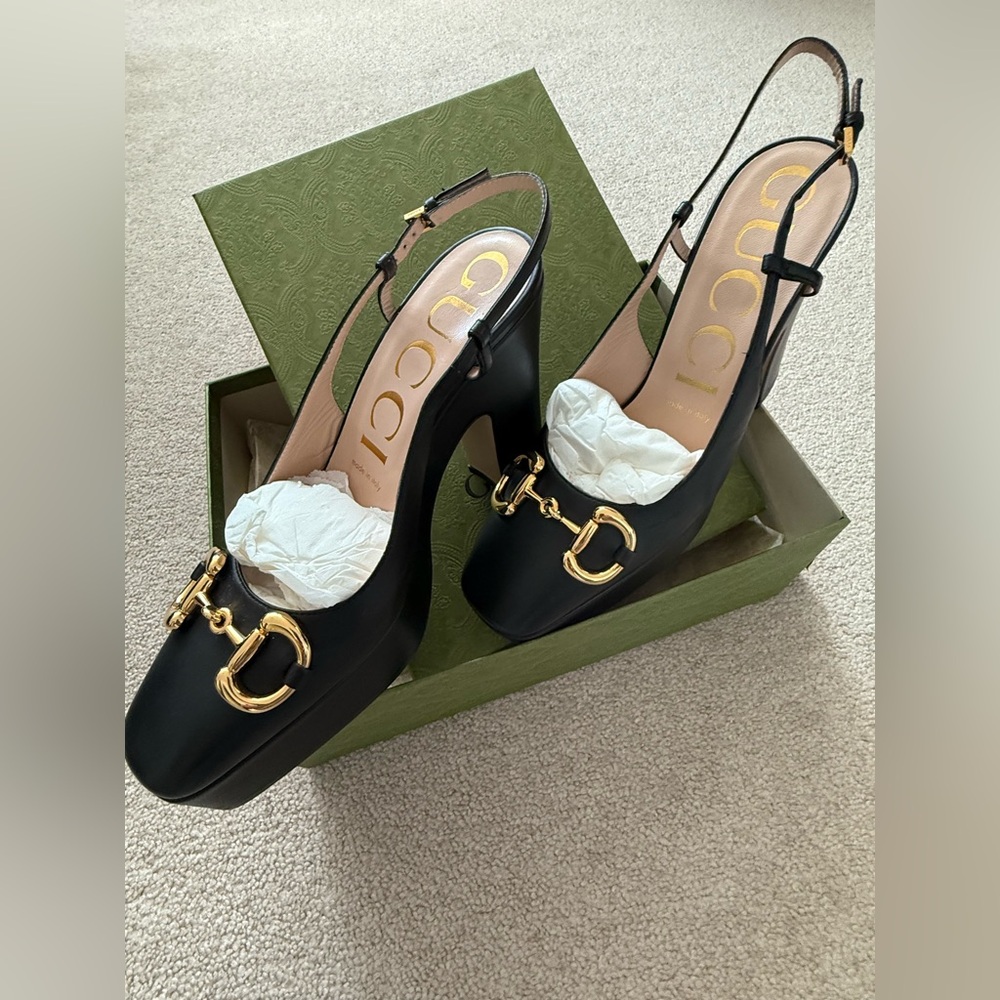 GUCCI Black Women's Heels with Gold Accents Size 38 ✨